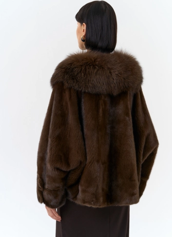 Шуба из норки с отделкой из меха чернобурки фото